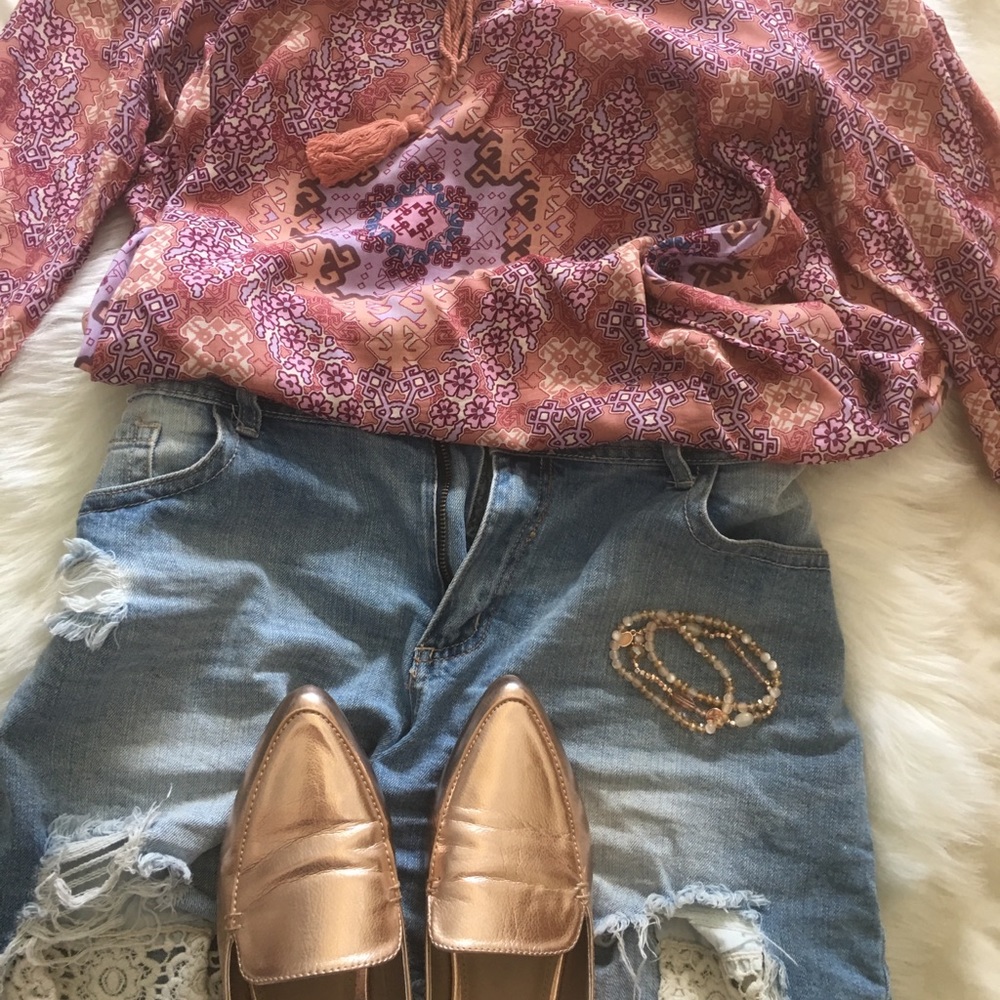 Pink pattern top
